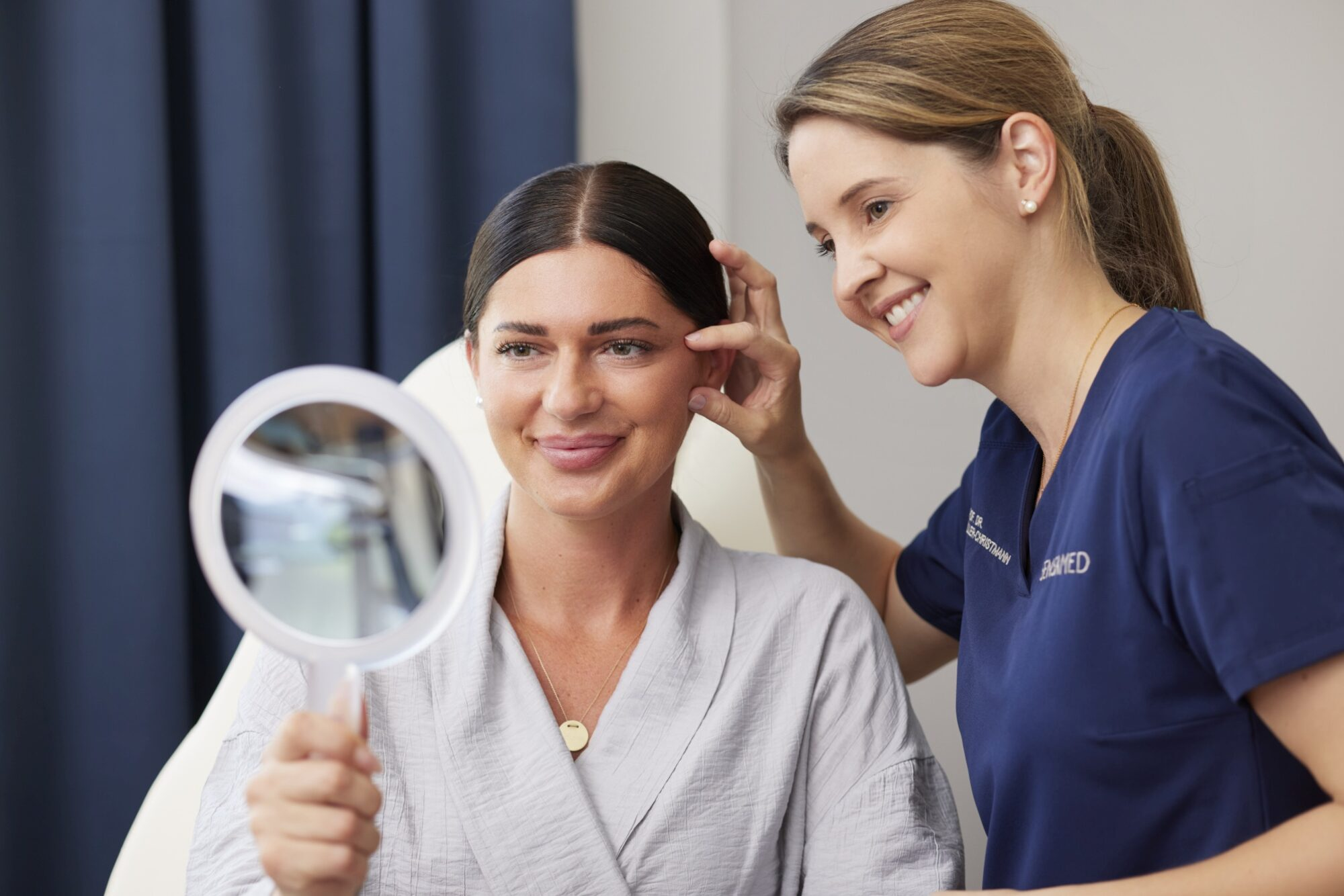 Bei SENSAMED in Heidelberg und Mannheim erhalten Sie eine hochwertige Faltenbehandlung mit Hyaluron.